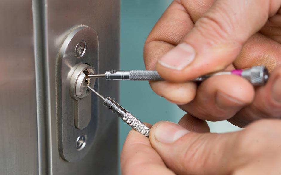 services ouverture Montataire